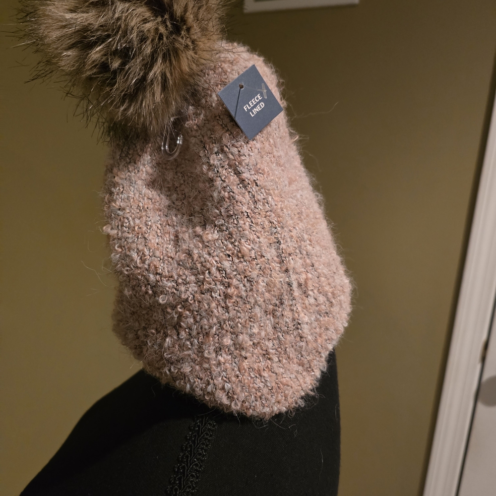 NWT Bouclé Pom-Pom Beanie — Fleece-Lined Pink